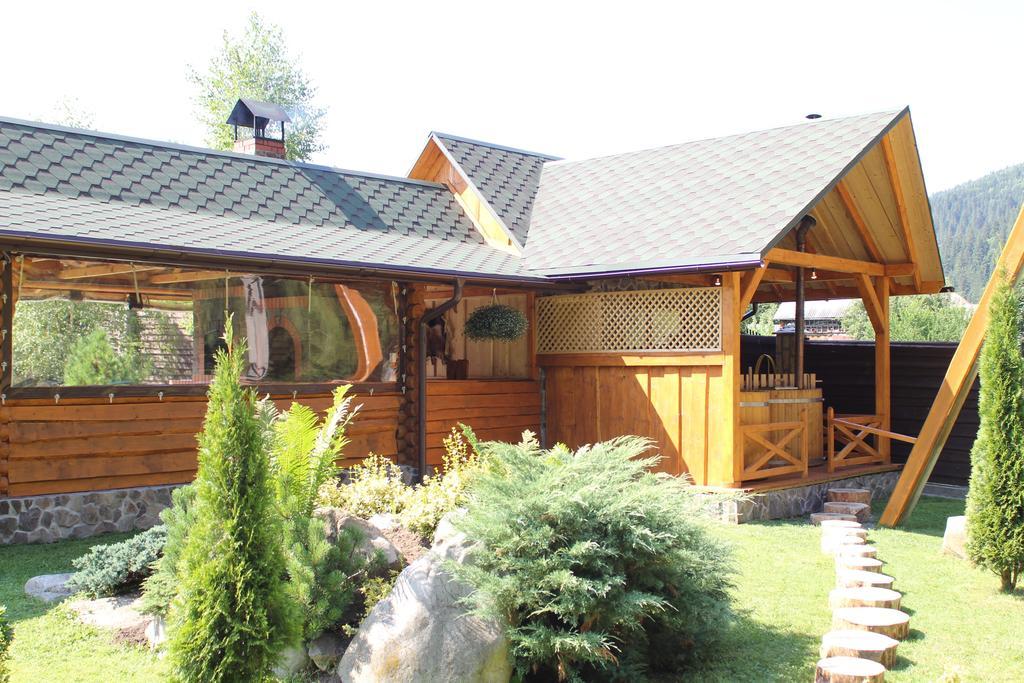 Forest House Tatariv Eksteriør billede