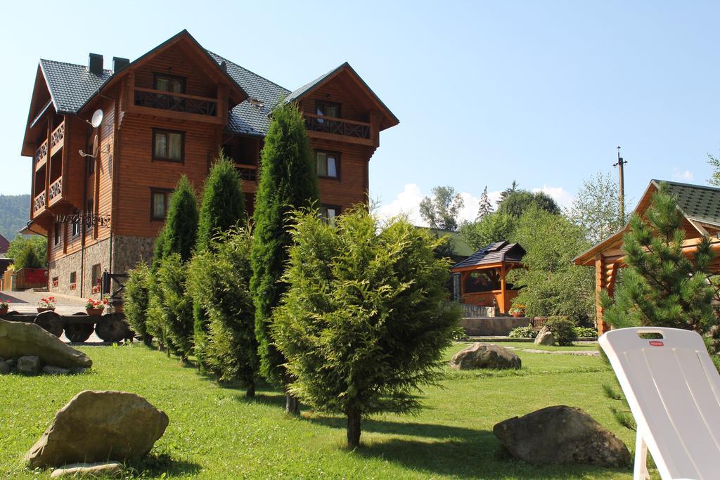 Forest House Tatariv Eksteriør billede